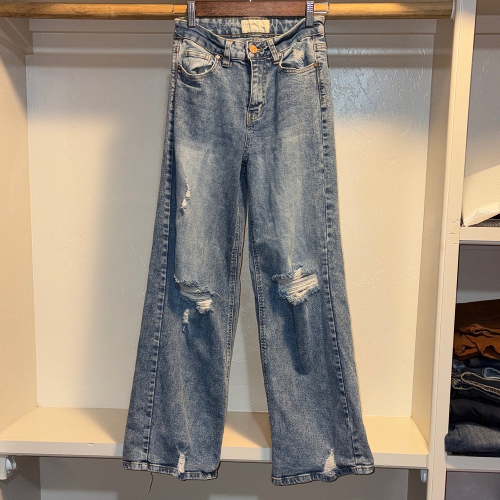 High-Rise Wide Leg Distressed Jeans - Light Blue